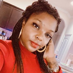 Meet your Posher, Shakeya